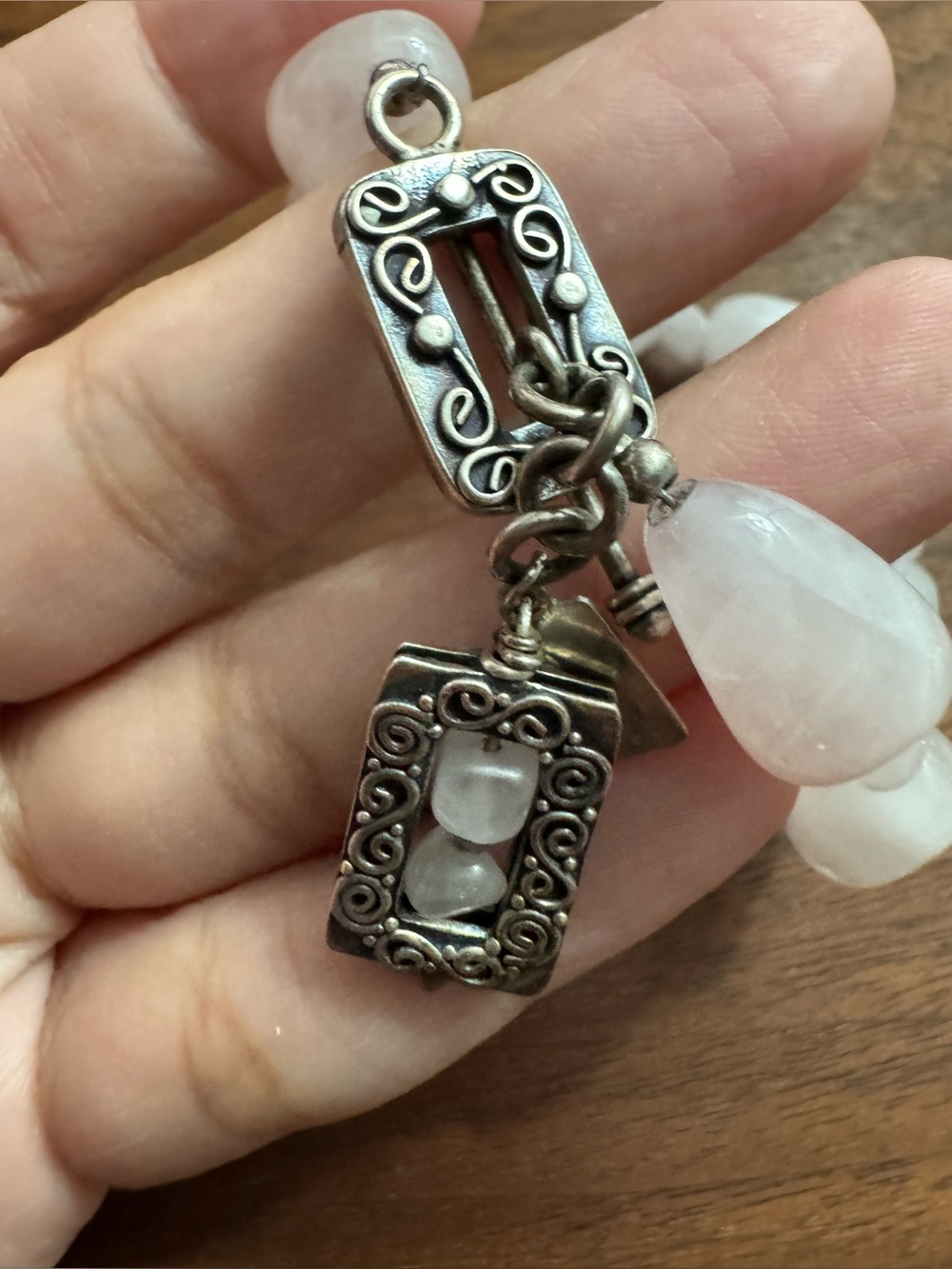 Marie Carmel Rose Quartz Silvertoned Beaded Bracelet - Picture 6 of 7